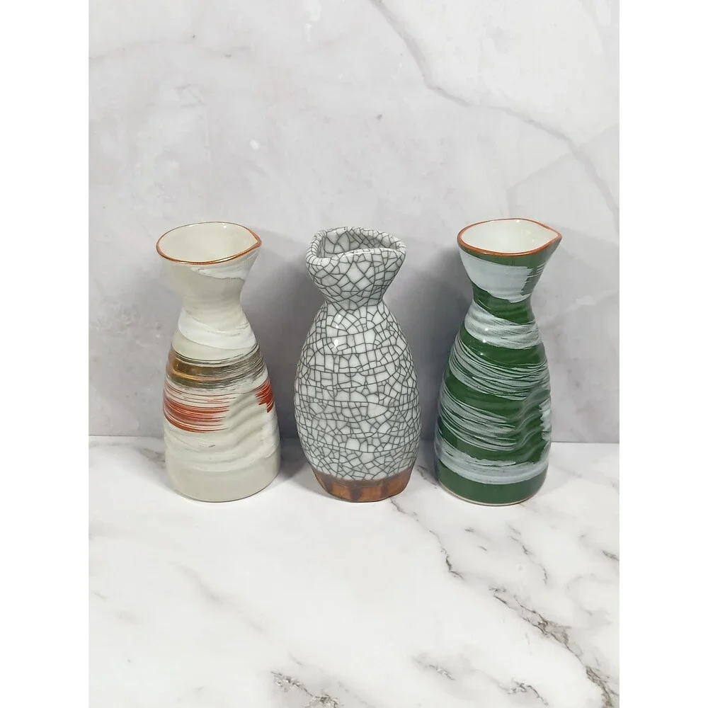 Vintage Japanese Porcelain Sake Bottle Set – Hand-Glazed Crackle & Brush Finish